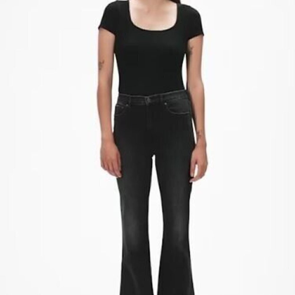 GAP High-Rise Black FLARE Slimming Jeans Size 16/33 PETITE Boho 90's Y2K Vibes - Picture 4 of 6
